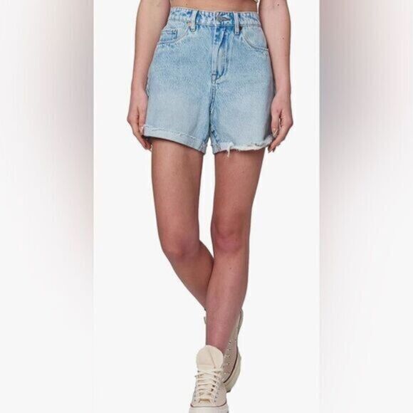 NWT Blank NYC Women’s “The Perry” blue Jean Mom Short - High Waist - Size 29 - Picture 1 of 6